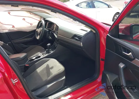 2019 Volkswagen Jetta 1.4T R-Line/1.4T S/1.4T Se z USA, uszkodzony, nr VIN 3VWC57BU5KM054611